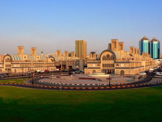 10-ly-do-ban-nen-den-tham-quan-Sharjah-dubai7