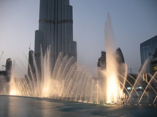 kham-pha-Dubai-Fountain1